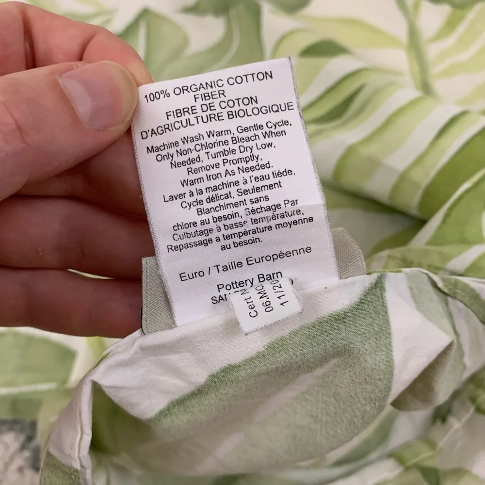Pottery Barn Naturals Overlapping Leaves Leaf-Print Euro Pillowcases 100% cotton